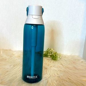 NWOT Brita Blue Water Bottle with Filter